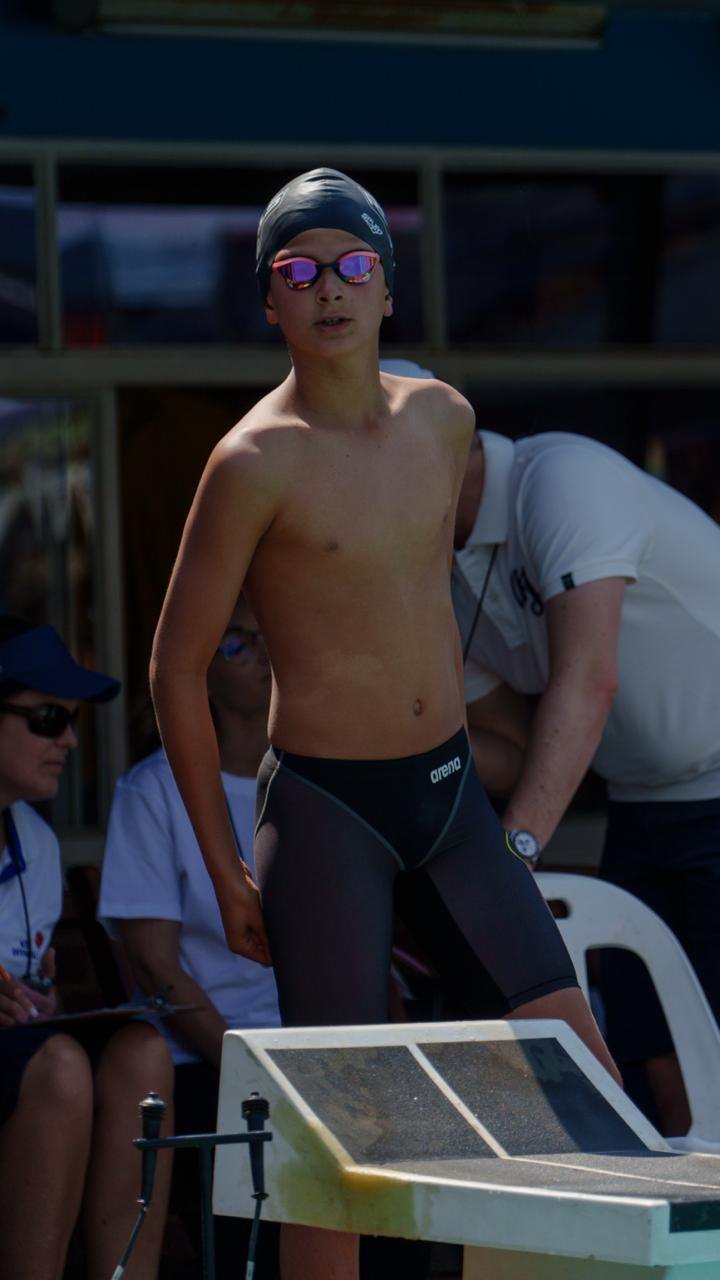 Rebels race-day gala highlight image